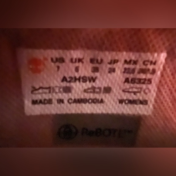 SOLD elsewhere - $140 Timberland Kinsley 6” White Leather Fur Boot sz 7 Cream - Picture 8 of 9